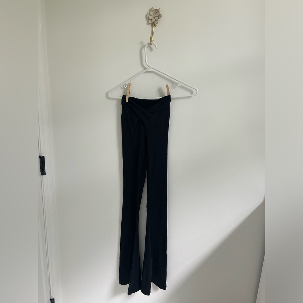 black flare leggings